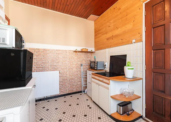 Montee Du Boiloa - Bielle, Laruns בית נופש Bielle